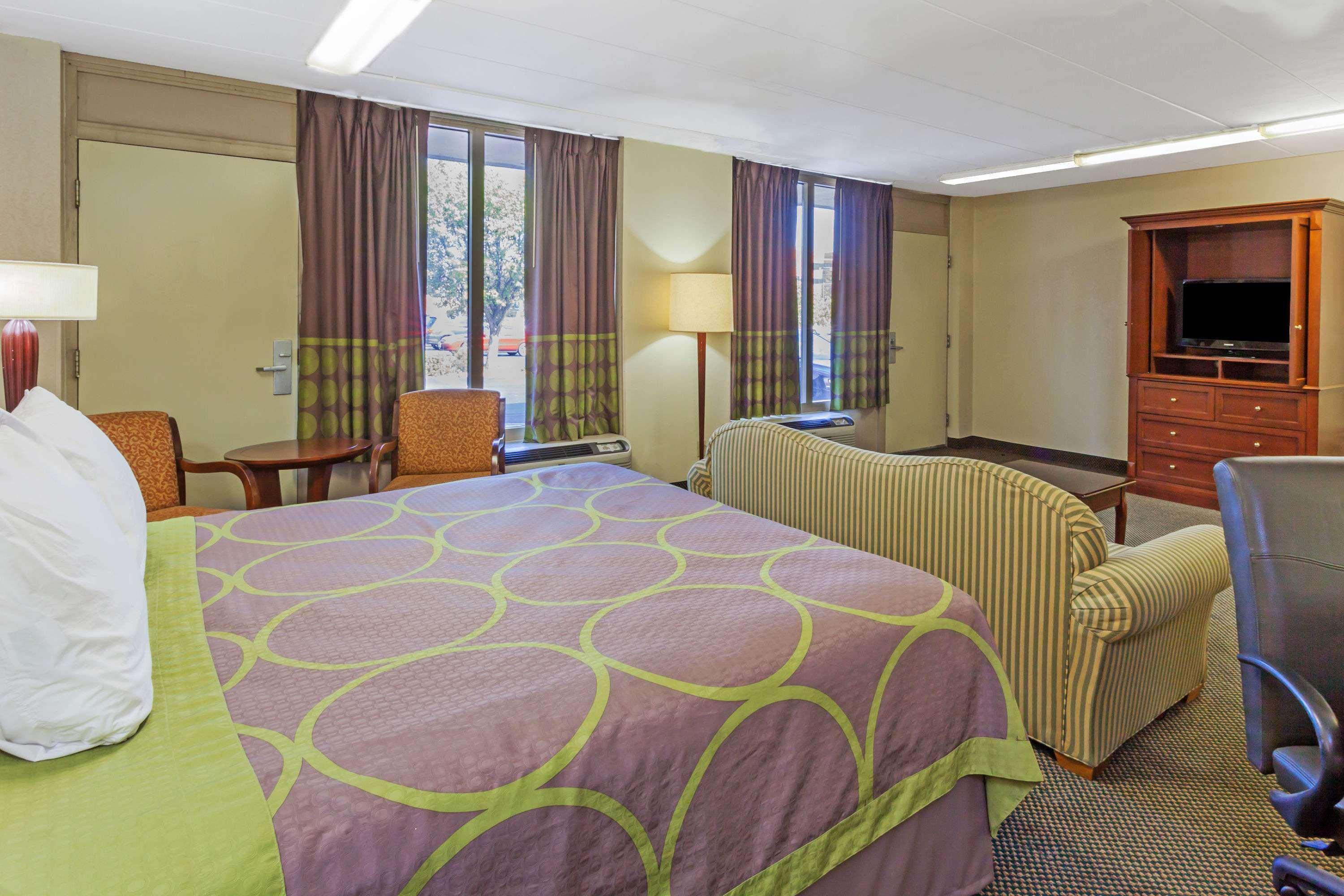 Super 8 By Wyndham Manassas Hotel Buitenkant foto