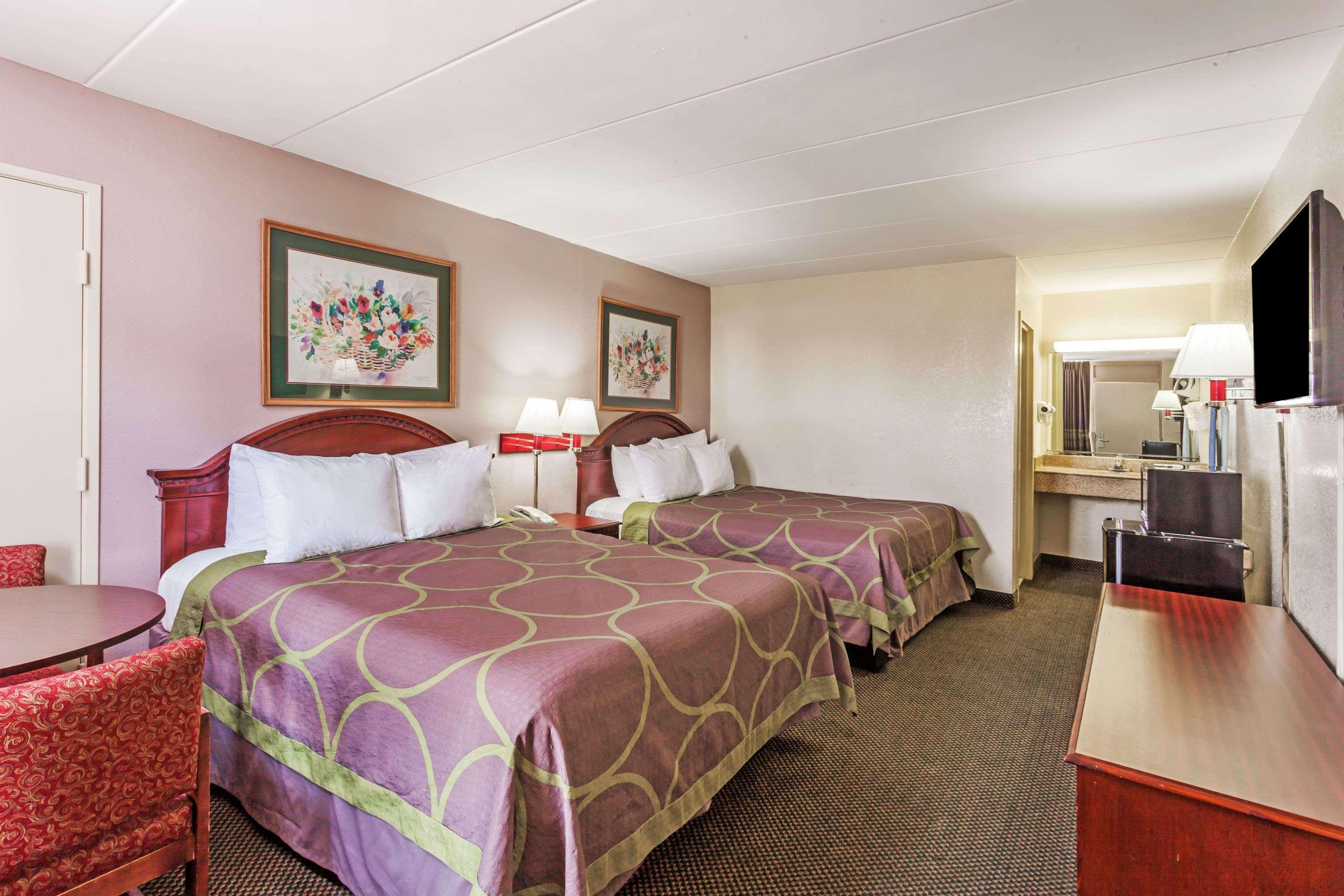 Super 8 By Wyndham Manassas Hotel Buitenkant foto